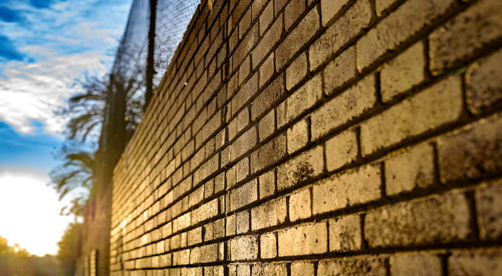 Solid brick fences_wall Solid brick fences_wall